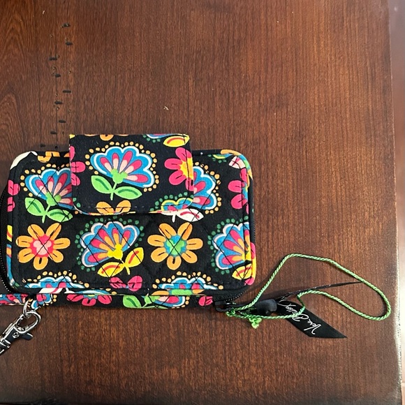 Vera Bradley Wristlet Retired Midnight Mickey NWOT - Picture 2 of 8